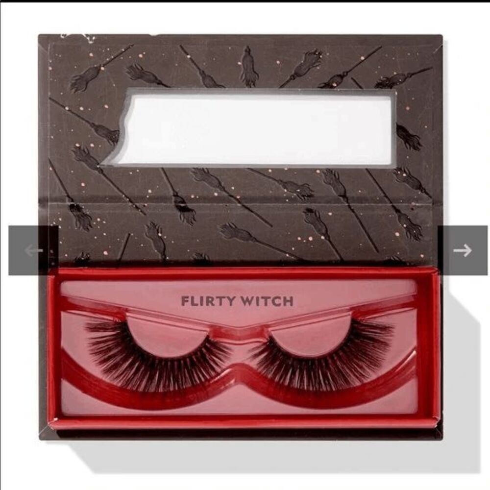 Colour pop X Hocus Pocus False Lashes - Flirty Witch